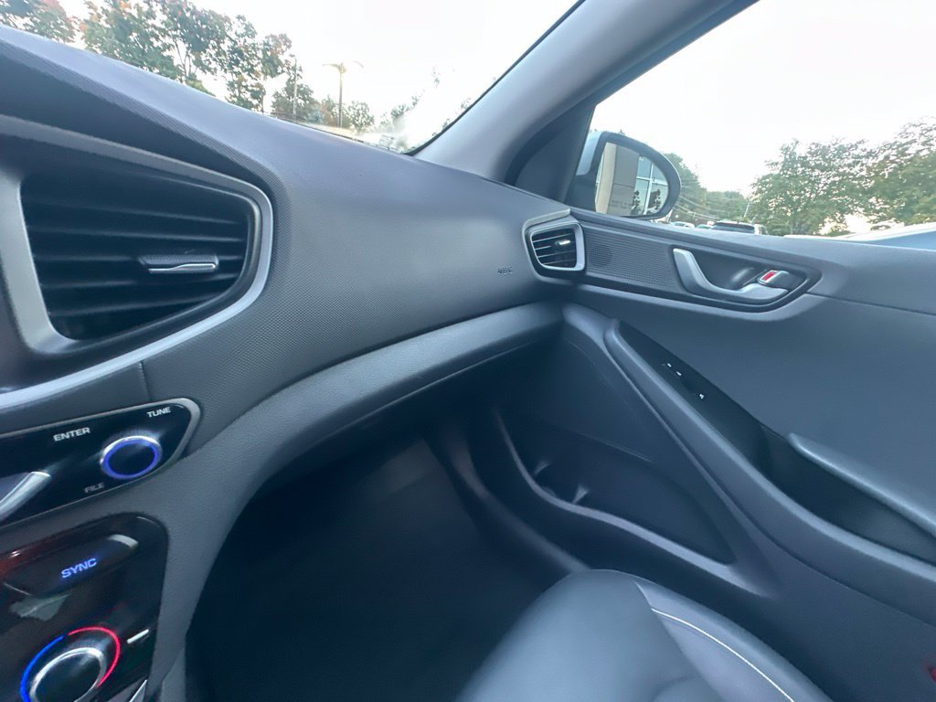 Used 2019 Hyundai Ioniq Limited w/ Ultimate Package 02 FWD image 19