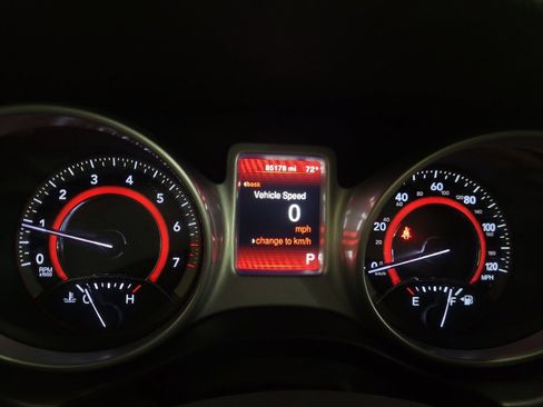 Used 2017 Dodge Journey SXT w/ Comfort/Convenience Group AWD/4WD image 23