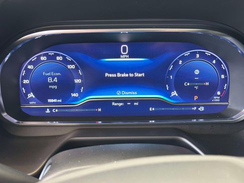 Used 2024 Chevrolet Tahoe Premier w/ Premium Package image 23