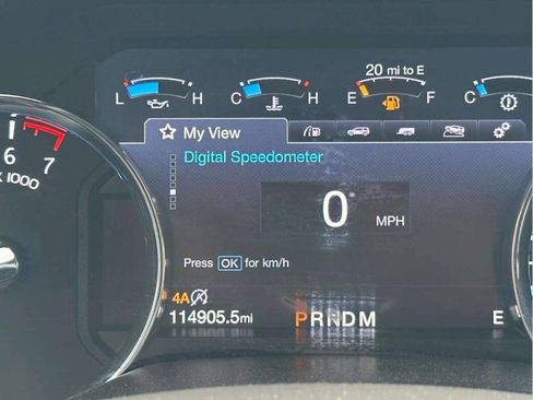 Used 2019 Ford Expedition Max XLT w/ Equipment Group 202A AWD/4WD image 27
