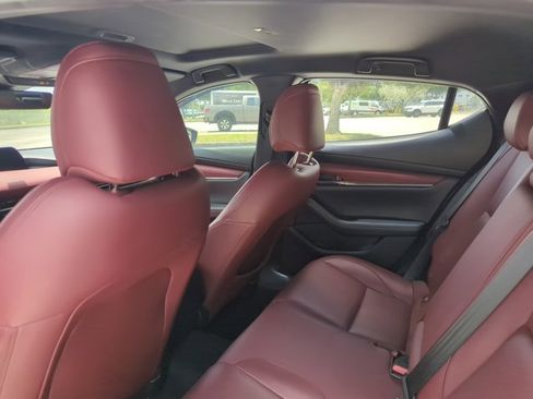 Used 2023 MAZDA MAZDA3 Hatchback w/ Appearance Package AWD/4WD image 16