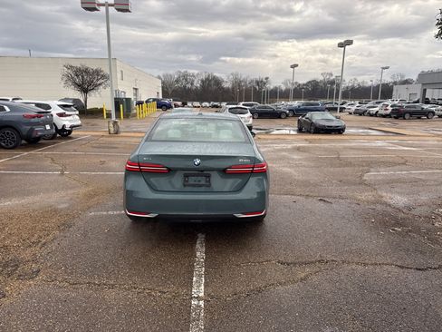 Certified 2025 BMW 540i xDrive image 6