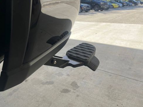 New 2022 RAM 2500 Big Horn w/ Level C Equiment Group image 18