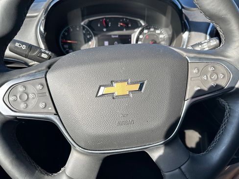 Used 2023 Chevrolet Traverse LT w/ LT Premium Package image 13