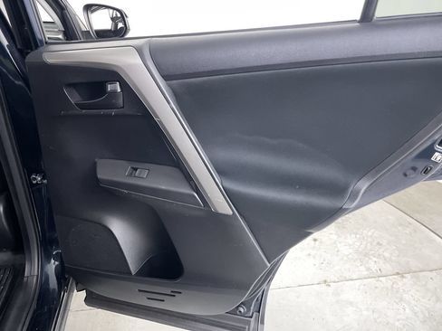 Used 2017 Toyota RAV4 LE w/ All Weather Liner Package AWD/4WD image 21