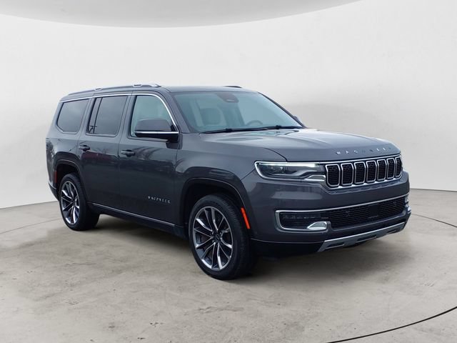 Used 2022 Jeep Wagoneer Series III w/ Premium Group I AWD/4WD image 7