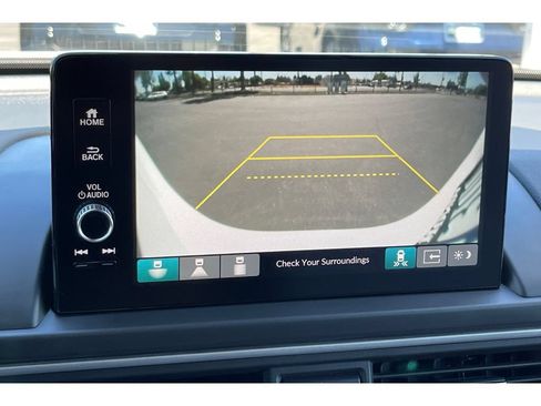 Certified 2025 Honda Pilot EX-L image 27