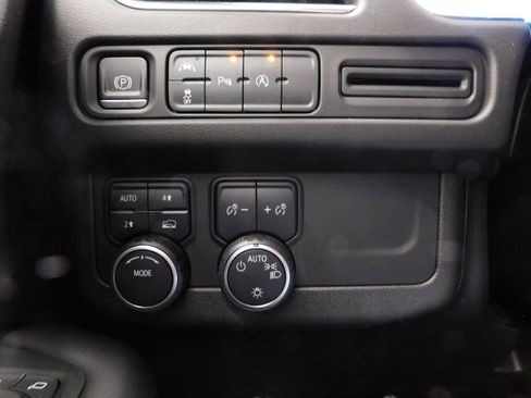 Used 2023 Chevrolet Tahoe RST image 29