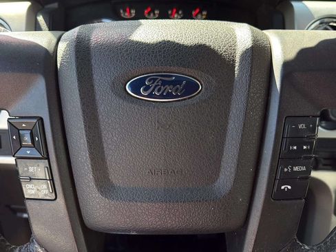 Used 2014 Ford F150 FX4 w/ Equipment Group 402A Luxury AWD/4WD image 12