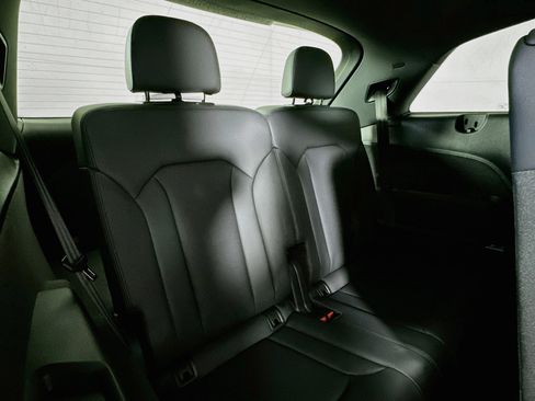 New 2026 Audi Q7 2.0T Premium AWD/4WD image 28