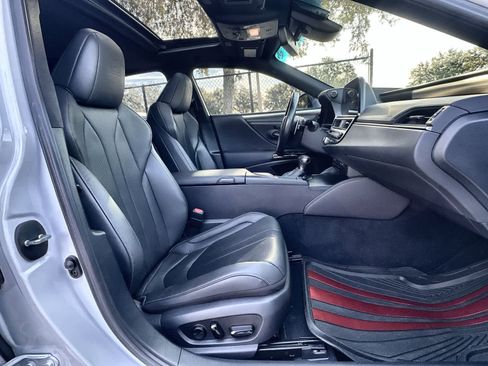 Used 2022 Lexus ES 350 F Sport image 14