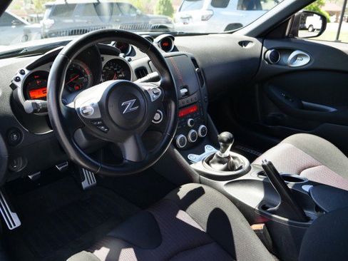 Used 2013 Nissan 370Z NISMO w/ Bose Pkg image 27