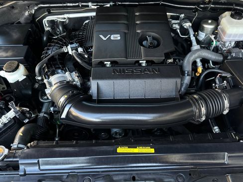 Used 2022 Nissan Frontier Pro-X w/ Pro-X Premium Package image 24