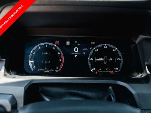 Certified 2025 Toyota 4Runner TRD Off-Road Premium AWD/4WD image 15