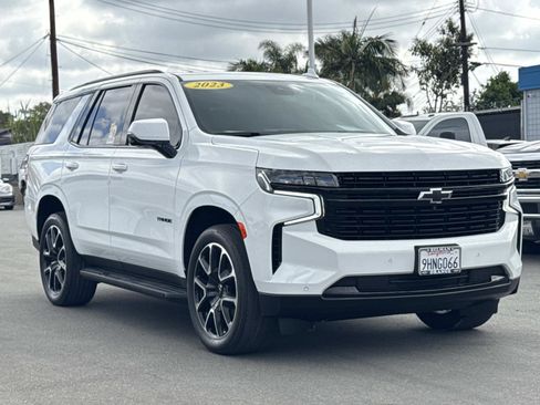 Used 2023 Chevrolet Tahoe RST w/ Luxury Package image 3