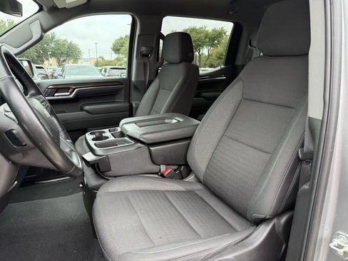 Used 2025 Chevrolet Silverado 1500 LT AWD/4WD image 23