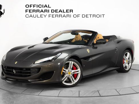 Used 2019 Ferrari Portofino RWD image 1