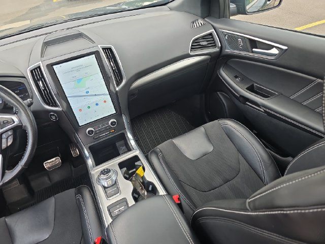 Used 2024 Ford Edge ST w/ Equipment Group 401A AWD/4WD image 31