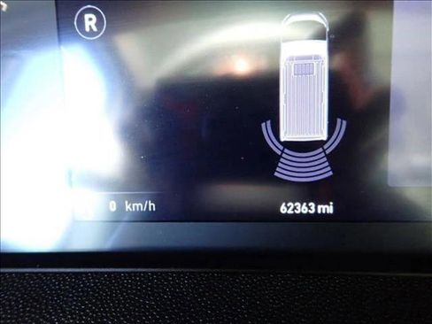 Used 2023 RAM ProMaster 3500 w/ Premium Convenience Group image 19