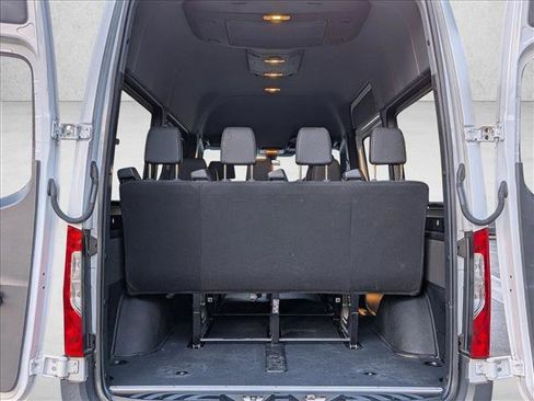 Used 2023 Mercedes-Benz Sprinter 2500 image 18