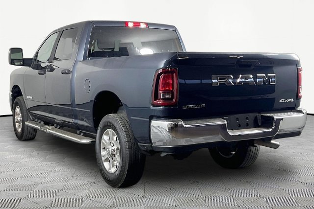 Used 2026 RAM 2500 Big Horn AWD/4WD image 4