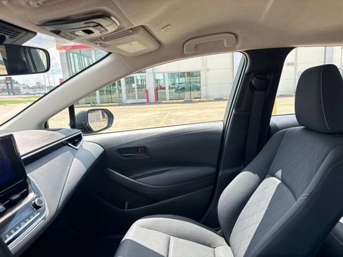 Used 2023 Toyota Corolla LE FWD image 20
