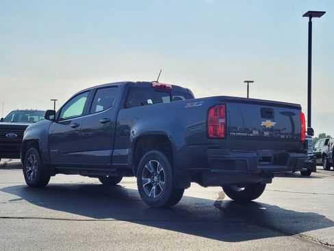Used 2017 Chevrolet Colorado Z71 AWD/4WD image 6