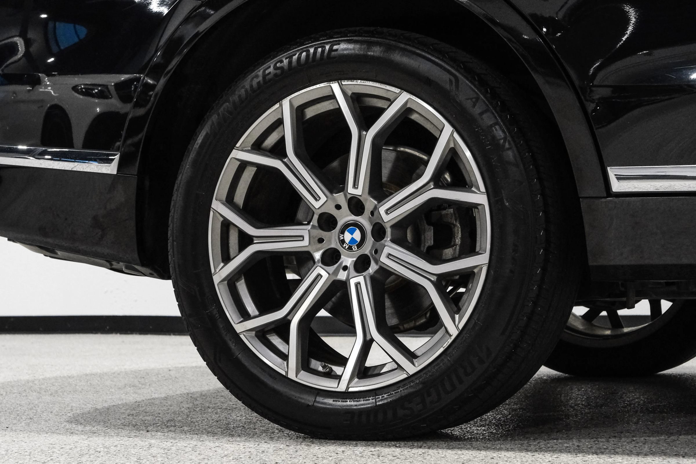 Used 2019 BMW X7 xDrive40i w/ Cold Weather Package AWD/4WD image 77