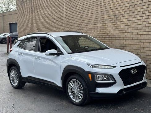 Used 2018 Hyundai Kona SEL FWD image 2