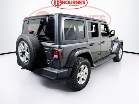 Used 2018 Jeep Wrangler Unlimited Sport S AWD/4WD image 8