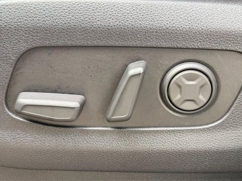 Certified 2026 Kia Carnival SX image 23