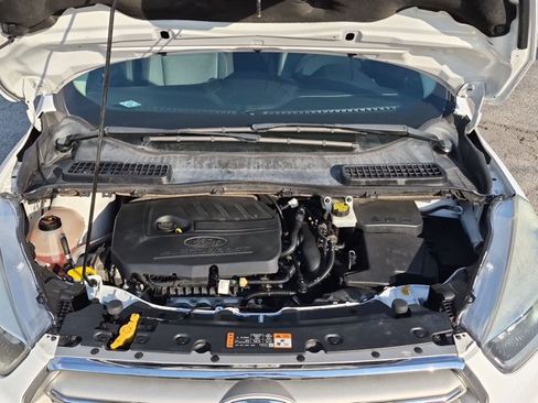 Used 2018 Ford Escape SE FWD image 22