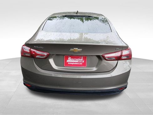 Used 2020 Chevrolet Malibu LT FWD image 4