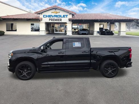 Used 2025 Chevrolet Silverado 1500 High Country w/ Midnight Edition AWD/4WD image 5