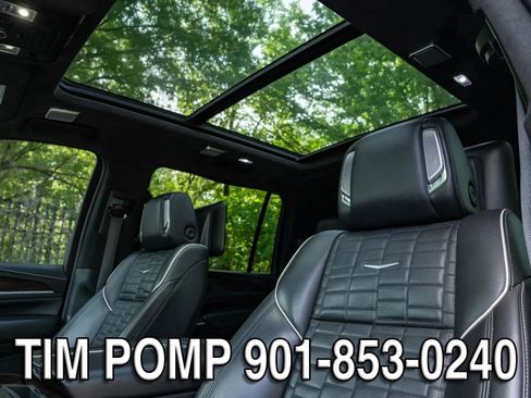 Used 2023 Cadillac Escalade ESV Sport Platinum w/ Heavy-Duty Trailer Package AWD/4WD image 12