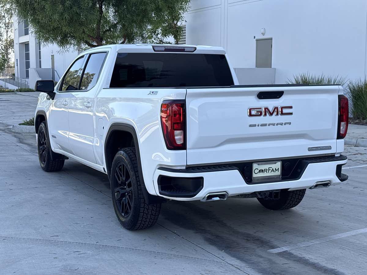 Used 2020 GMC Sierra 1500 Elevation w/ Elevation Value Package AWD/4WD image 5