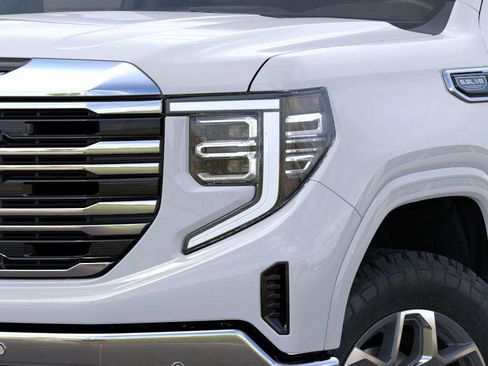 New 2026 GMC Sierra 1500 SLT w/ SLT Premium Package image 10