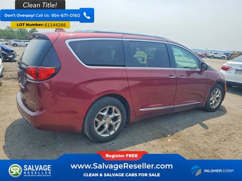 Used 2018 Chrysler Pacifica Limited w/ Advanced Safetytec Group FWD image 4