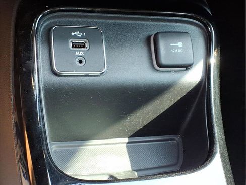 Used 2021 Jeep Compass Latitude w/ Sun and Sound Group image 21