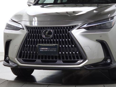 Used 2025 Lexus NX 350 AWD w/ Cold Area Package image 4