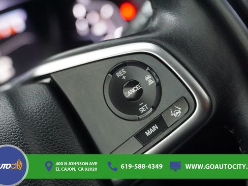 Used 2017 Honda CR-V Touring image 23