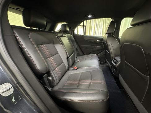 Used 2023 Chevrolet Equinox RS AWD/4WD image 18