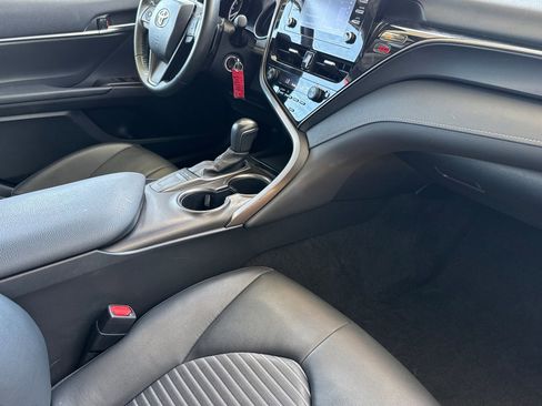 Used 2024 Toyota Camry SE FWD image 31