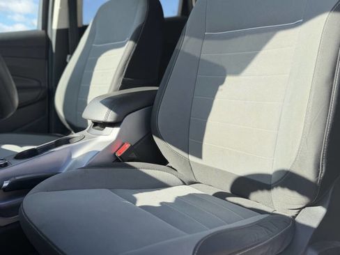 Used 2014 Ford Escape SE w/ Equipment Group 201A image 11