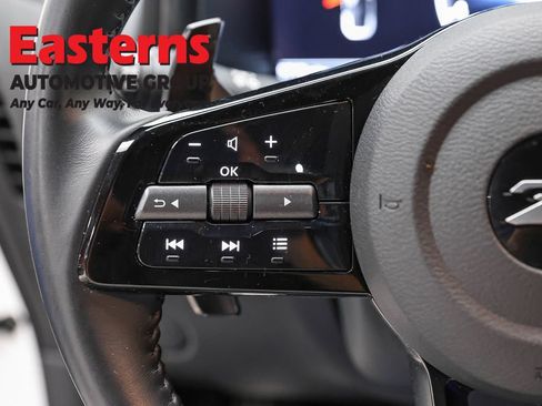 Used 2025 Nissan Z Performance w/ Floor Mat Package RWD image 15