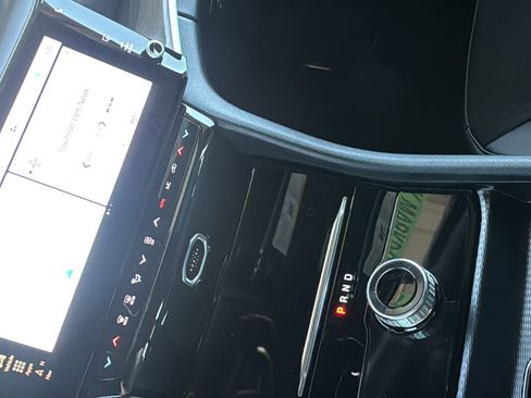 New 2026 Jeep Grand Cherokee L 2WD image 28