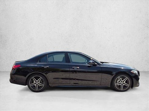 Used 2023 Mercedes-Benz C 300 4MATIC Sedan image 4