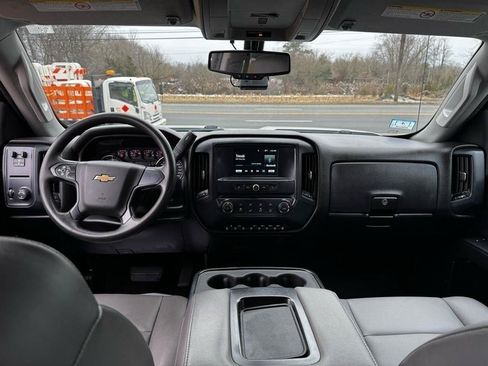 Used 2019 Chevrolet Silverado 2500 W/T w/ WT Convenience Package AWD/4WD image 33