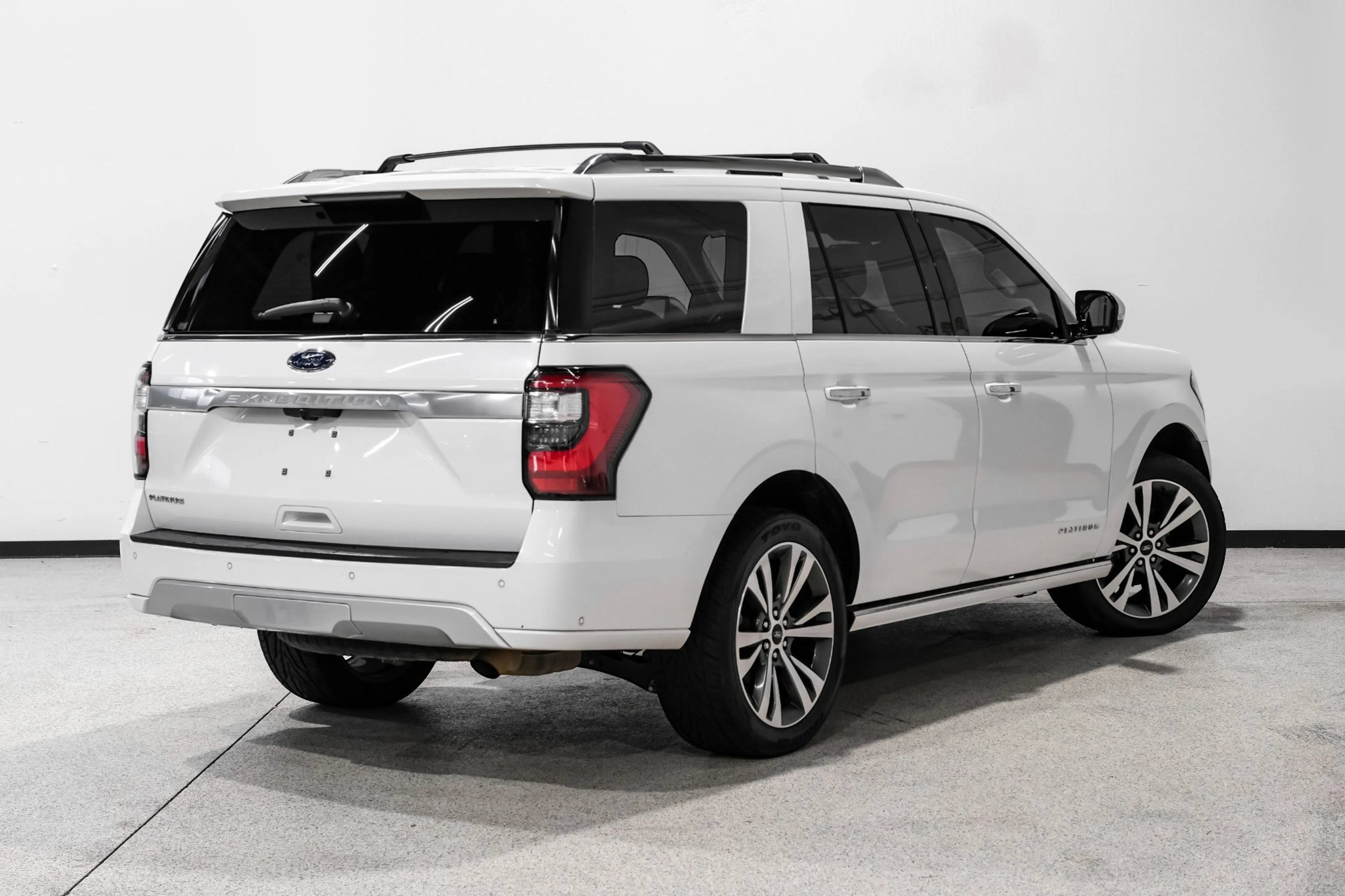 Used 2021 Ford Expedition Platinum AWD/4WD image 6