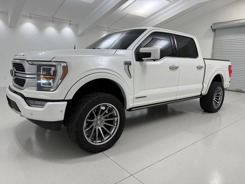 Used 2022 Ford F150 Limited image 3